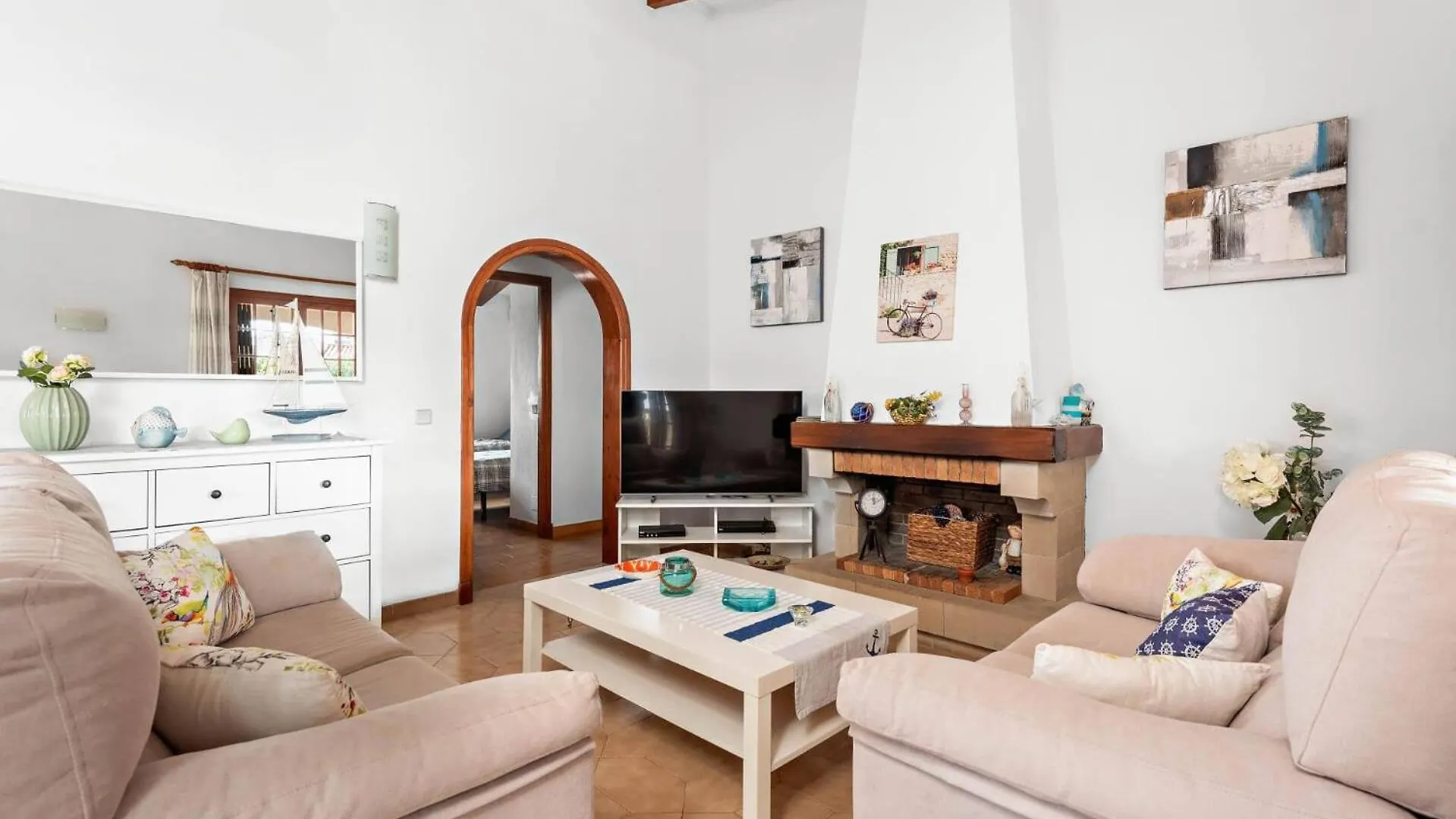 ביניבקה Villa Cas Sucrer By Villa Plus