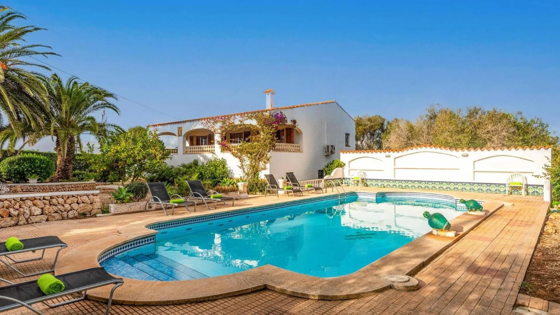 ביניבקה Villa Cas Sucrer By Villa Plus